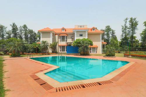 Film City Farm House in Yamuna Expressway 1