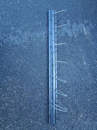 Garage wall  hangers.   Light  duty  10 pcs 1