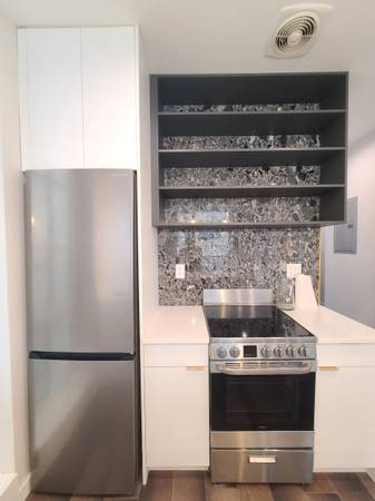 $5,299 / 3br - Modern 3 Bed, 3 Bath Apt, Laundry, Dishwasher, Terrace (Greenwood Hieghts)63827402750081121