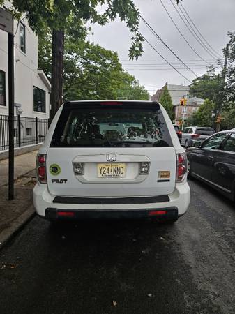 Honda pilot - $2,500 (Brooklyn)63654715691011122