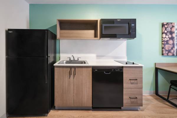 $385 / 1br - Service Animals Welcome, Accessible Van Self-Park, Elevators (5831 Alta Lk Dr, Indianapolis, IN)63989076732547122