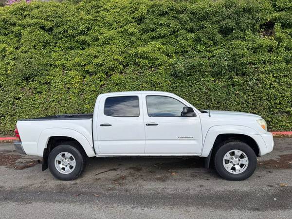 2007 Toyota Tacoma V6 4.0 Liter 4x4 - $11,999 (everett)63470765946755124