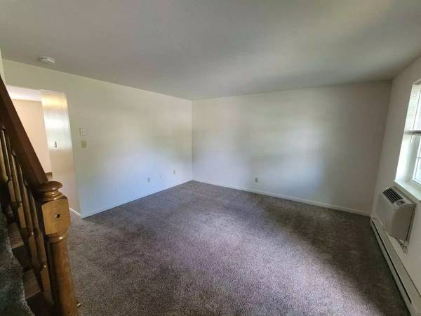 Incredible space. Inviting location. 2 bd 1 ba. Make a home with us! 1