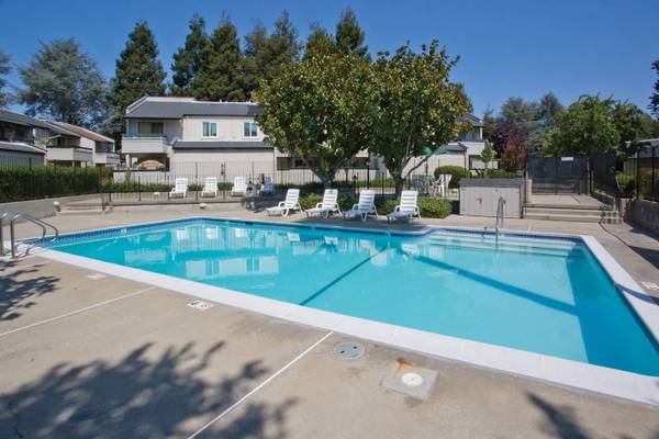 $2,655 / 2br - 800ft2 - $1,500 off 2nd months rent! Daily Tours Available! (fremont / union city / newark)63994248287875121