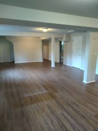 $1,500 / 2br - 1000ft2 - Lower unit 2 bedroom 1000sf $1500 3 bed 1400 $1800 (OregonCity, walk to Holcomb Grade School)63914739348738124