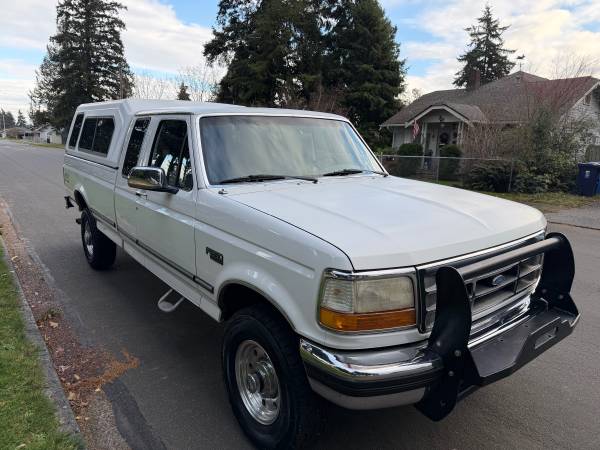 1997 Ford F-250 Extended Cab Long Bed 4wd XLT Like New Low Miles 1