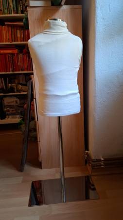 Child sized tailor's dummy 1