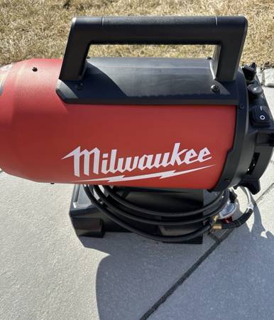 Milwaukee M18 Propane Heater 1