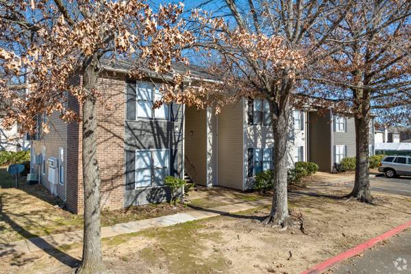 $898 / 1br - 708ft2 - The Brooklyn Apartment (Memphis)63761963076227120