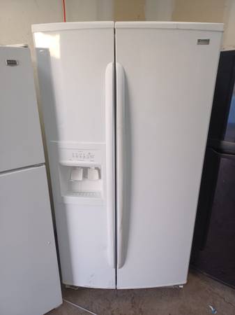 Kenmore white side by side refrigerator 1