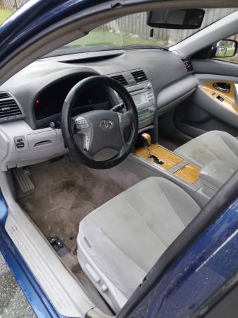 2007 Toyota Camry XLE  runs good - $2,200 (Lanham area)63616443809155124