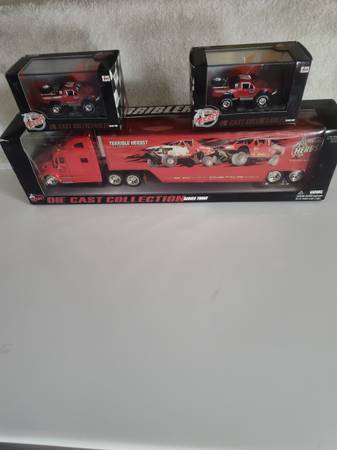 TERRIBLE HERBST Die CAST 1