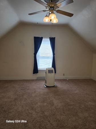 $800 / 1br - Clifton Studio apartment for 1 student (Clifton)63980099204354120