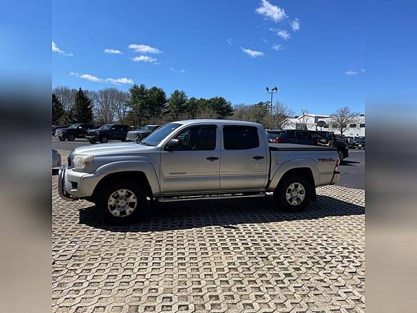 2013 Toyota Tacoma 4WD Double Cab V6 MT (Natl) - $13950.0063615521201795124