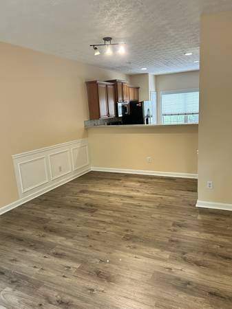 $2600.00 / 4br - 1496ft2 - 810 Celeste63975297867907121
