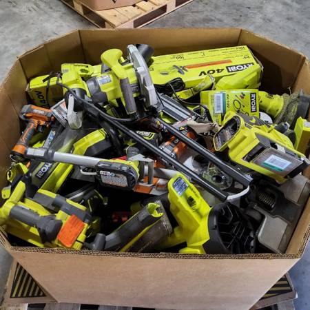 Loose tools pallet 1