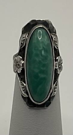 Sterling Silver & Green Turquoise Size 2.5 Ring 1