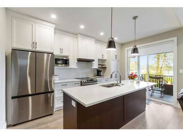 Beautiful 4 bedroom Home in Award Winning Cedarbrook! 1