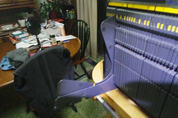 Caja de almacenamiento para discos láser (soporta 50 LD) - $25 (Tacoma / Parkland)63471455126787123