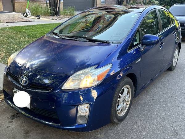 2010 Toyota Prius IV - $7,500 (Denver)63619640020353121
