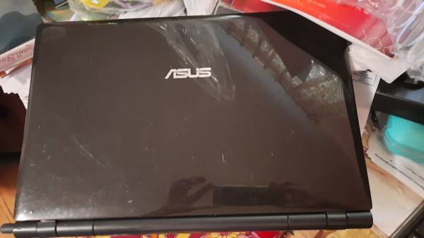 ASUS U50F laptop Windows 11 6GB RAM 1