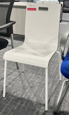 White Modern Guest Chair 1