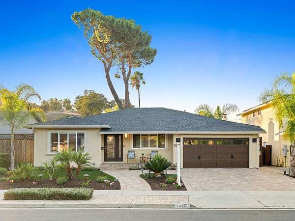 $2,150 / 3br - 2010ft2 - Elegant 3-Bed, 2-Bath Home with Sub-Zero Fridge and Modern Finishes! (San Jose, CA)64045196418305124