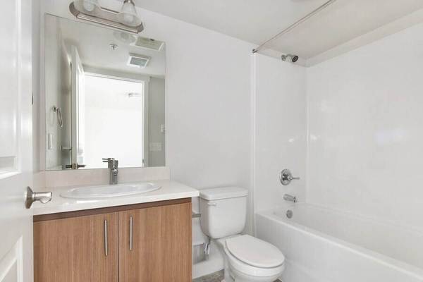 $1,650 / 1br - 585ft2 - Francis Park Apartments: 1bd/1ba Apartment (Bellingham)63935322451842124