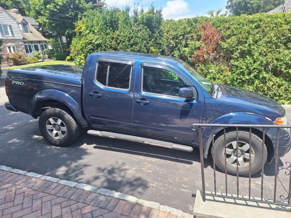 Nissan Frontier Crew Cab - $5,550 (Greenwich CT)63654708164353121