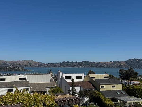 $5,450 / 3br - 1700ft2 - 3BR 2.5BA Sausalito Townhouse with great views - Remodeled throughout (sausalito)63938630028418124