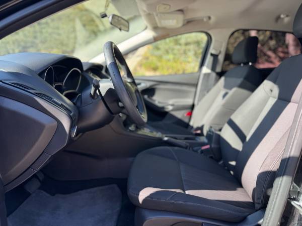 2015 Ford Focus SE *91k miles! - $3,600 (Santa Clarita)63624561019905124