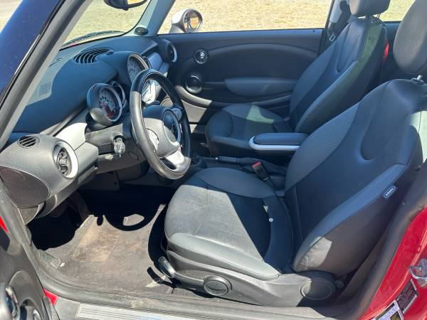 2010 mini cooper 1dueño completamente equipado 99k millas - $3,950 (Lakewood)63623644151425124