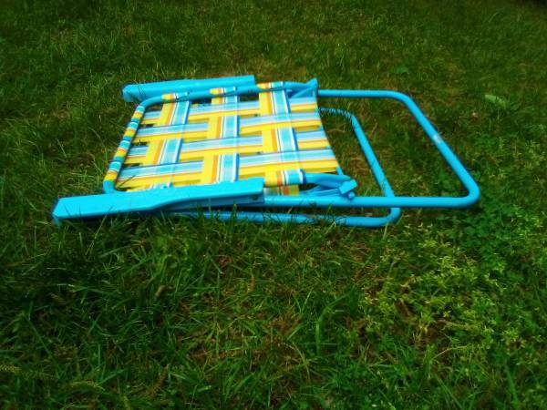 Silla plegable al aire libre resistente y cómoda de tela - $25 (Falls Church, VA)63471432059905122