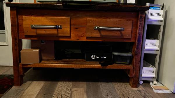 Rustic Table - Entry Bench 1