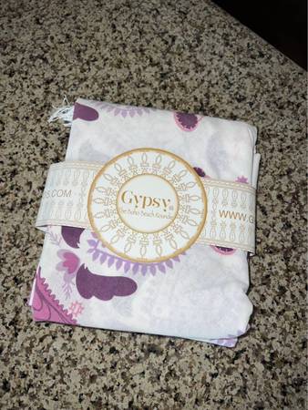 *****BRAND NEW GYPSY BEACH ROUND BLANKET***** 1