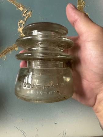 Glass wire insulators 1