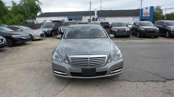 2011 Mercedes-Benz E-Class E 550 Luxury 4MATIC AWD E 550 Luxury 4MATIC - $8,900 (upper marlboro,md)63616500081025121
