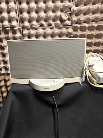 Bose docking station 1