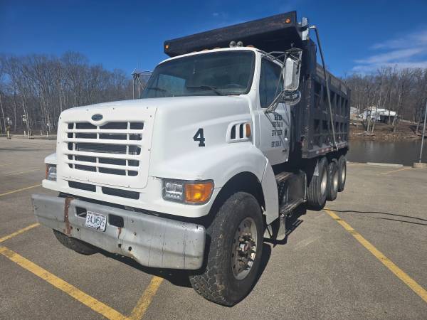 2001 Sterling L9500 Series