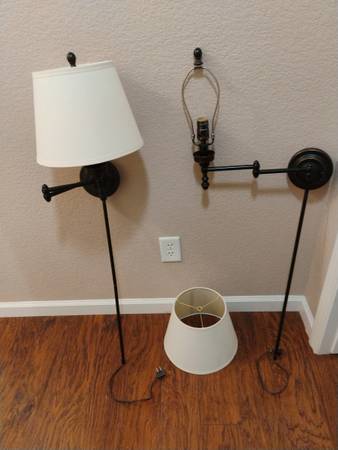 Lamps, 2 Swing arm bedside wall lamps. 1