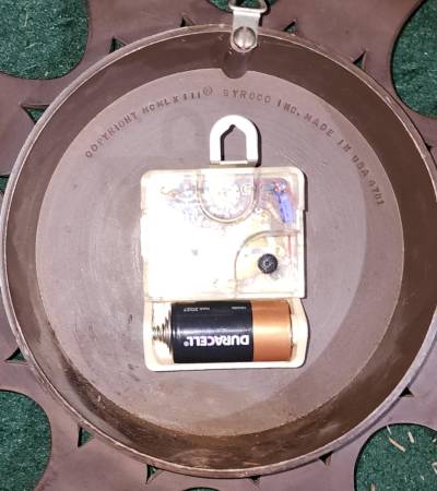 clock (RARE) - $180 (kirkland)63470981890691122
