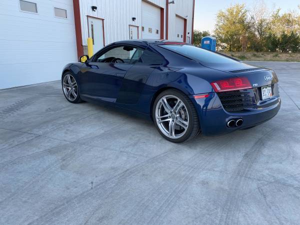 Audi R8 - $61,490 (Westminster)63621877110915122
