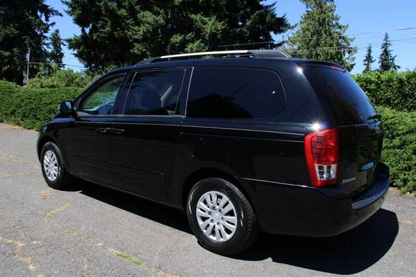 2012 Kia Sedona LX - $3,699 (Los mejores precios en Richs Car Corner)63617918768769123
