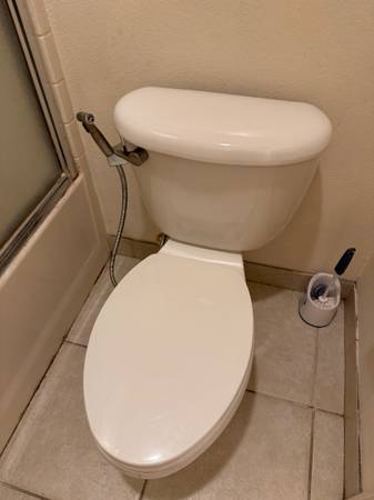 New house. 2 story. Room for rent 1