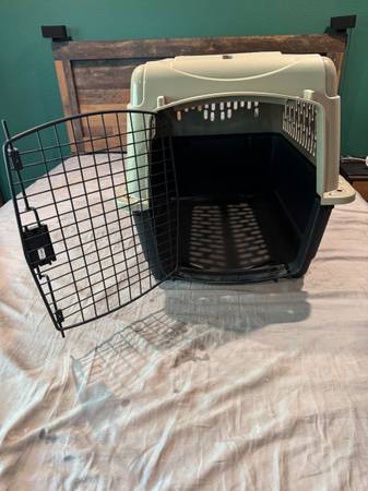 Dog Crate 1