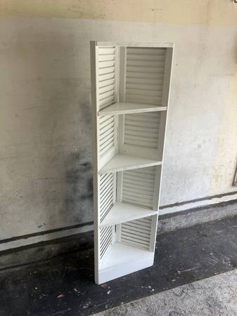 Corner Display Unit (11-16) 1