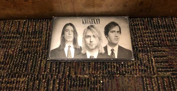 Lote de CD, DVD y vinilos - $20 (Greenpoint)