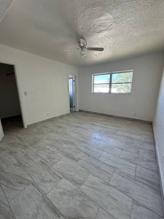 $1,895 / 2br - 850ft2 - **PROMO $750 FOR FIRST MONTH-2 BED/1 BATH-2750 Pierce St.** (HOLLYWOOD)63825138528387123