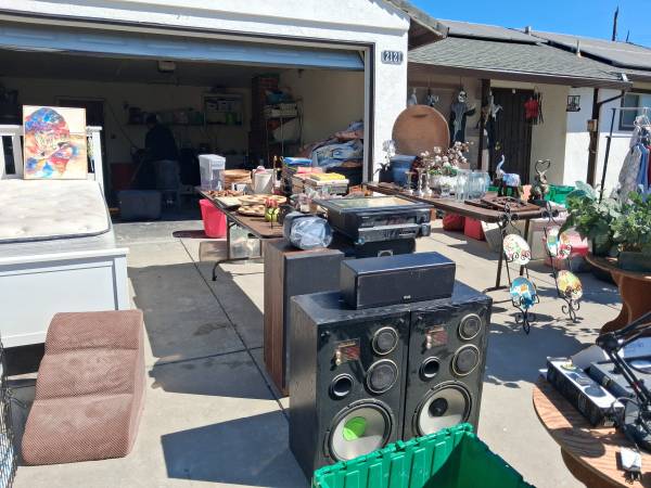 Yard sale photo