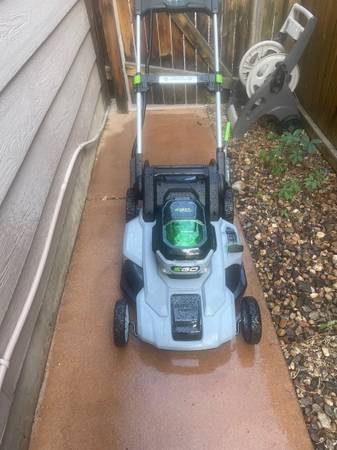 Lawn Mover 1